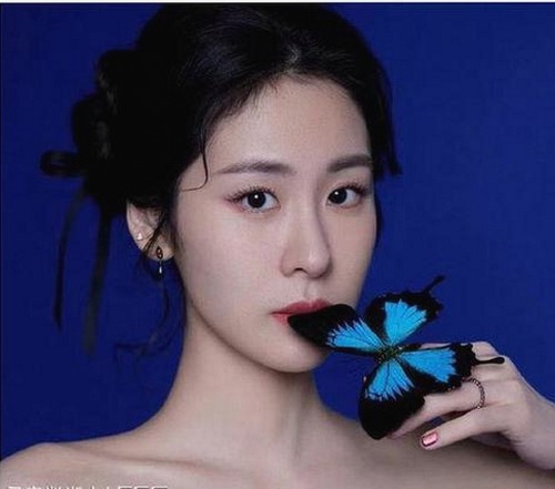 娱乐圈兄弟档的反差人生：吃瓜传奇背后的真实轨迹